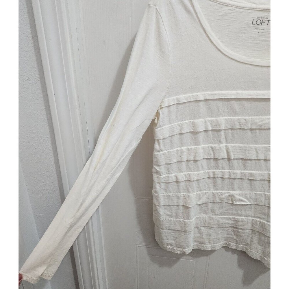Ann Taylor LOFT Women's Long Sleeve Knit Tee Shirt Top Fabric Stripes White Sz L - Picture 5 of 7